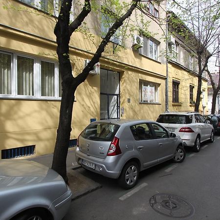 Sneki Apartment Belgrade Exterior photo